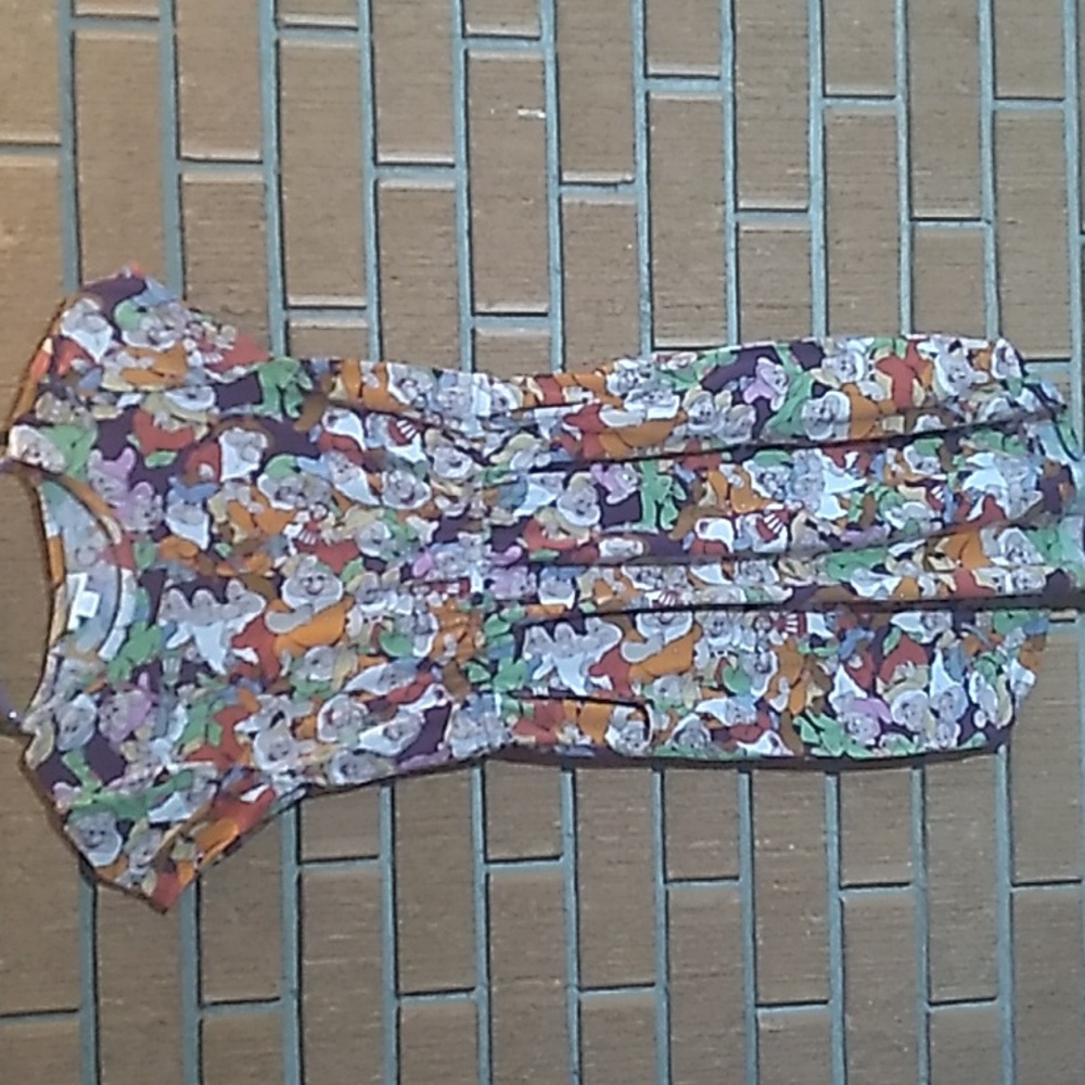 Lularoe 7 Dwarfs Elastic Waist Dress w/Pockets Size 10